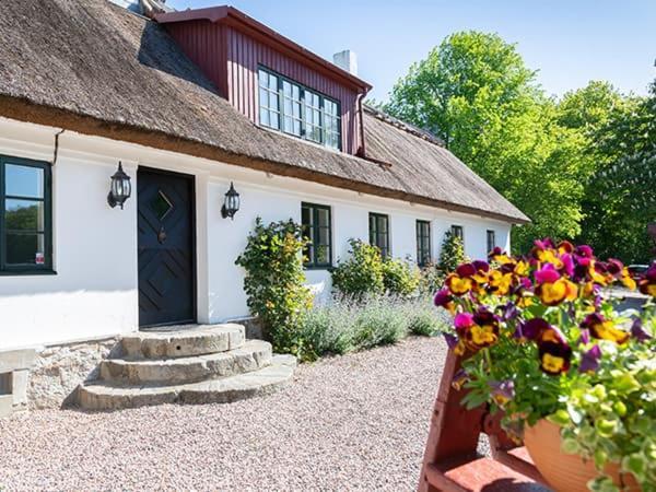 Husargårdens Bed&Breakfast Sjöbo Exteriör bild